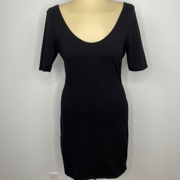 Xhilaration Dresses & Skirts - Xhilaration XL Black Bodycon Dress EUC